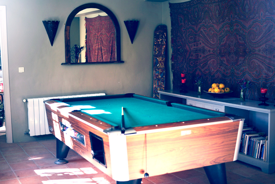 LA ALCANTARILLA - Pool table